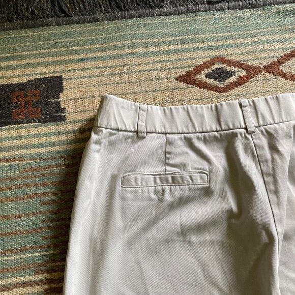 VTG Briggs New York Tan Capris SZ 10P - Picture 8 of 9